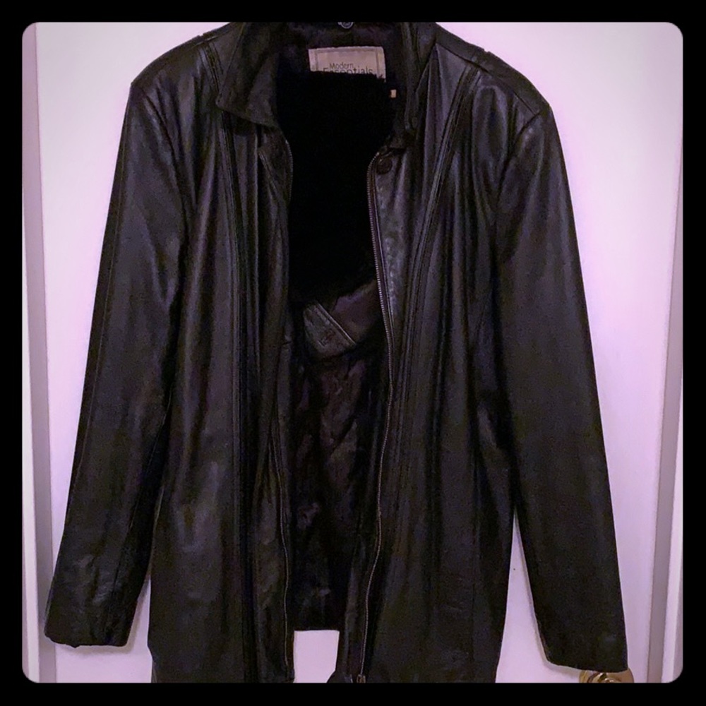 Women’s leather jacket